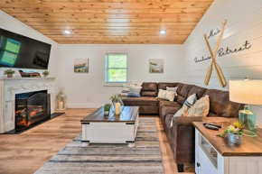 Broken Bow Retreat with Large Yard and Fire Pit!